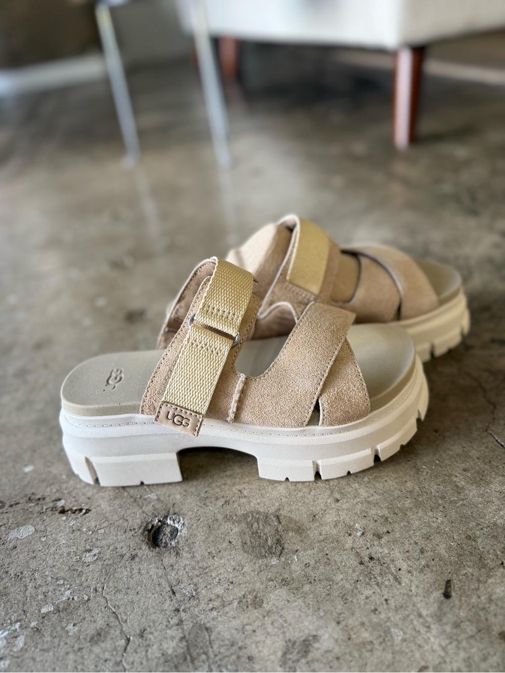 UGG Ashton Slide - Taupe Suede Chunky Platform Slide Sandals